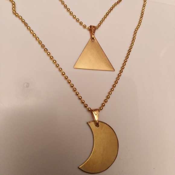 Crescent Moon + Pyramid Necklace Set Golden/Silver - Picture 6 of 8